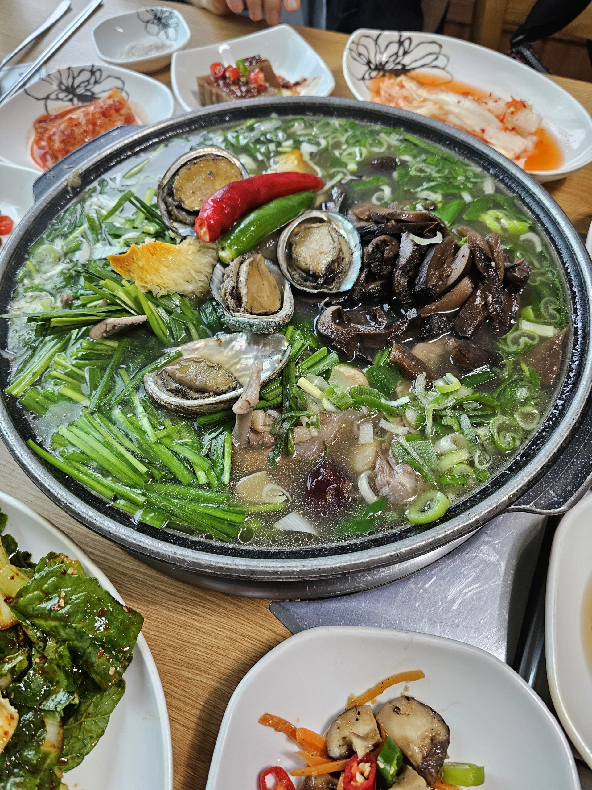 Herbal Duck Baeksuk in Daegu at Janggun Sikdang (장군식당)